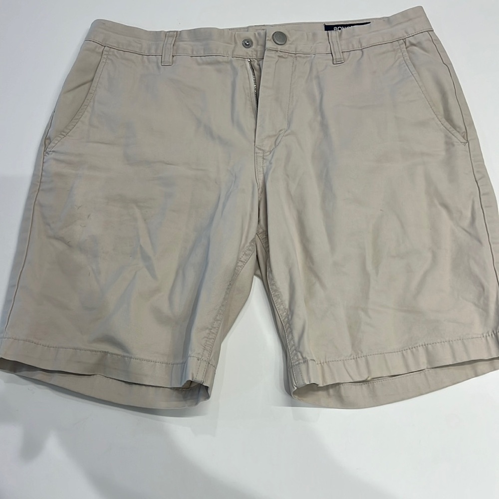 Bonobos men’s size 33 9 inch inseam shorts